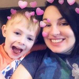 Meet your Posher, Kylee